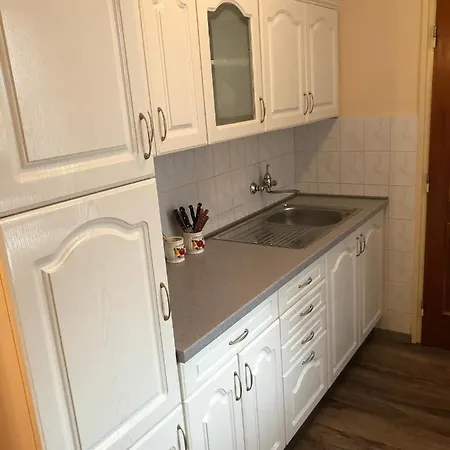 Apartment Bakonyi Mamutfenyo Vendeghaz