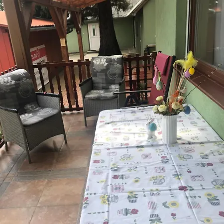 Apartment Bakonyi Mamutfenyo Vendeghaz Tes