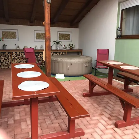 Bakonyi Mamutfenyo Vendeghaz Lejlighed *