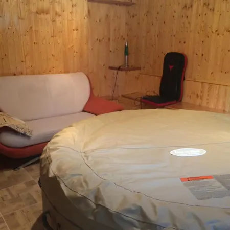 Lejlighed Bakonyi Mamutfenyo Vendeghaz *
