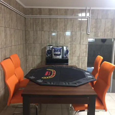 Bakonyi Mamutfenyo Vendeghaz *